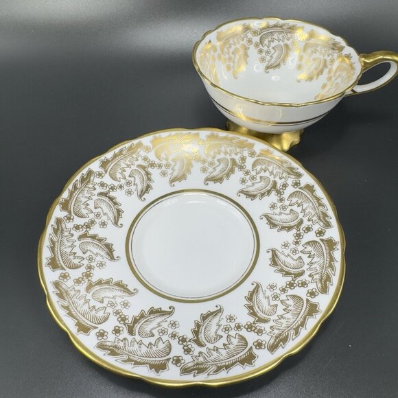 Royal Stafford Fine Porcelain China Teacup And Saucer England Heavy Gold Pattern - Picture 13 of 16